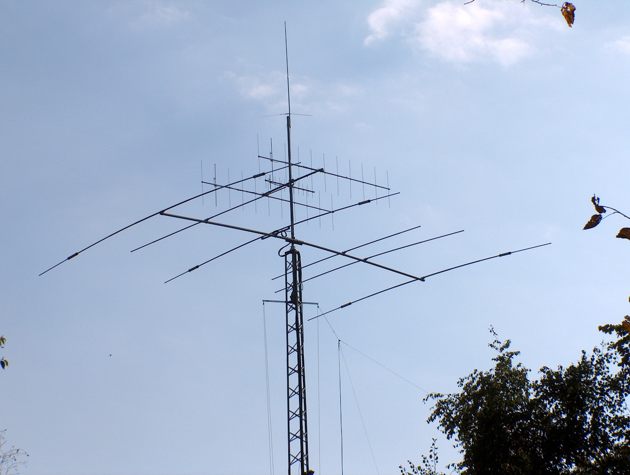 Amateur Radio Antenna Tower 96